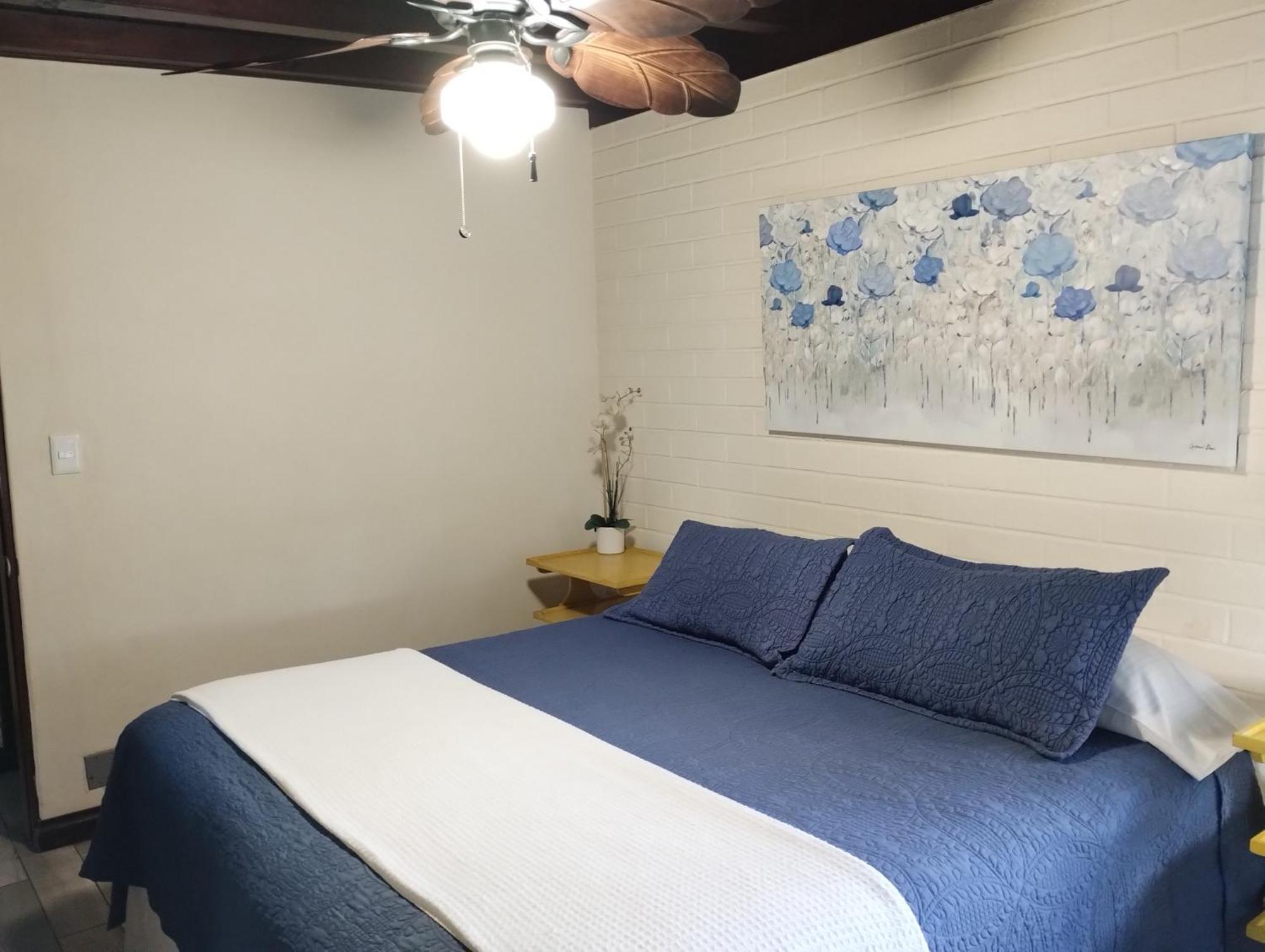 Hotel Quintas Papagayo Ensenada Quarto foto